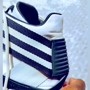 Adidas shoes retro 80s